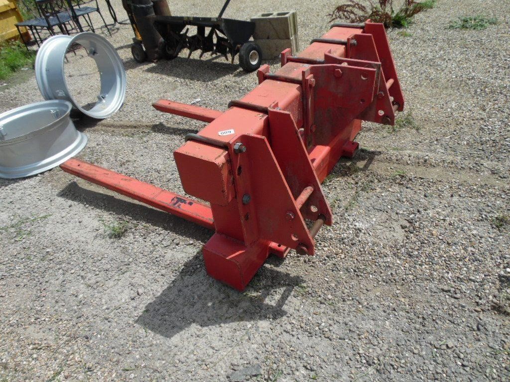 FORKS, 3 POINT OR LOADER? FORKS ARE 48'' LONG