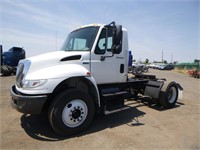 2011 International 4400 S/A Truck Tractor