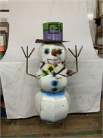 METAL SNOWMAN