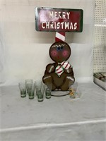 CHRISTMAS GINGERBREAD MAN WITH COCA COLA GLASSES