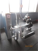 Matrix Leg Extension pin weight exercise machine