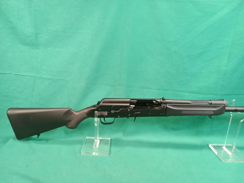 Saiga 12g shotgun, comes with 20 round mag,