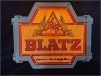 BLATZ LIGHT UP BEER SIGN - WORKS 20" x 16"
