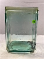 DELCO-LIGHT EXIDE GLASS BATTERY BOX JAR - 10 1/2"