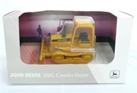 Ertl John Deere 550G Crawler Dozer 1/64