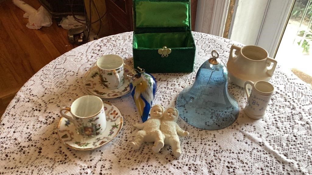 Small Teacups and Decor items