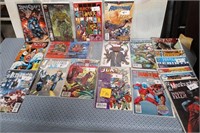 11 - MIXED LOT OF COLLECTIBLE COMIC BOOKS (T86)