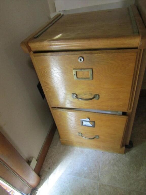 2 DRAWER FILE CABINET - WOOD