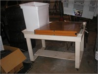 ROLLING TABLE & MISC
