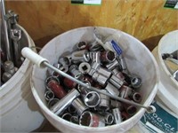 (approx qty - 50) Sockets-