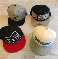 4 Caps