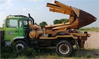 1990 Mack Truck w/Tree Spade