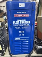 Associated Heavy Duty Fleet Charger  12 Volt