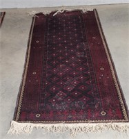 Oriental rug 41"74"
