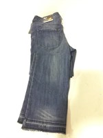 New Mossimo Jeans Size 8 Waist 29R