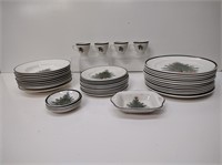 Cuthbertson English Ceramic Christmas Tree Dishes
