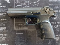 Magnum Research Baby Eagle III - 9mm Luger 4.52"