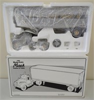 1st Gear Mack b-61 Lee Way Motor Freight NIB 1/34