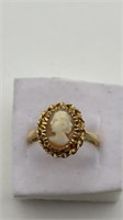 14k Cameo Ring Size 5.75
