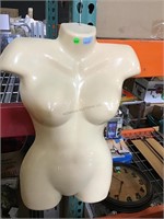 Female manikin hanging form