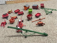 1/64 Farm Toys