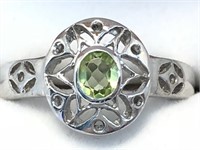 S/Silver Peridot Ring