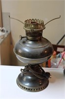 Vintrage Oil Lamp Electrtified