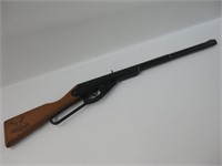 30" Buck Daisy BB Gun Model 105B