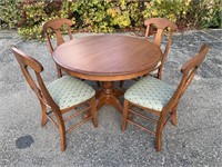 Canadel Furniture Dining Room Table W/4 Chairs