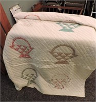 Beautiful Handmade Basket Quilt