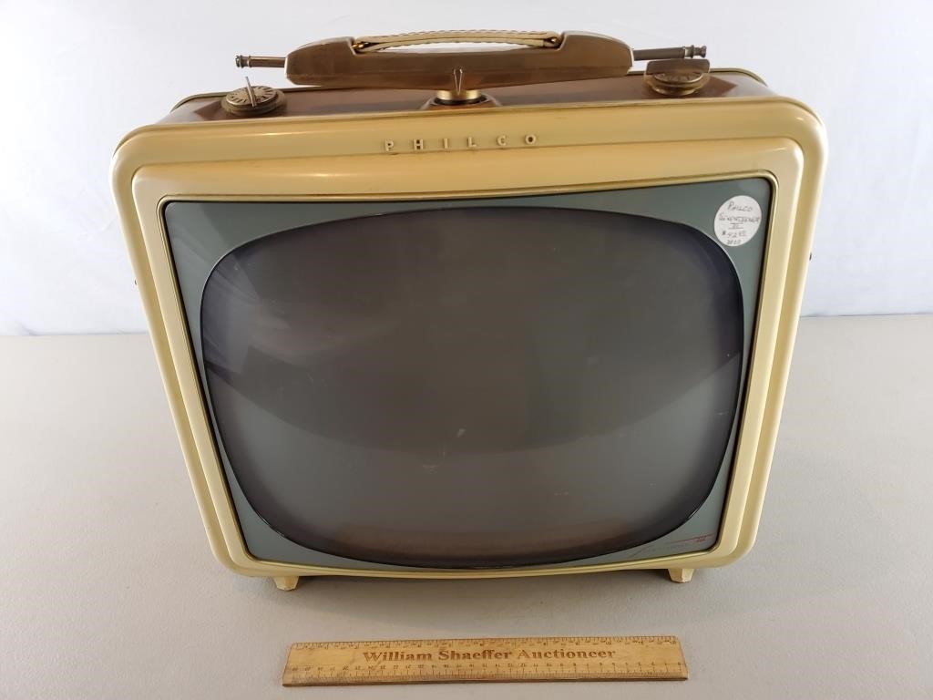 Vintage Philco Seventeener TV - Untested
