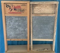 E - LOT OF 2 ANTIQUE WASHBOARDS (G43)