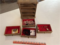 Jewelry box with contents