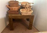 End Table and Baskets