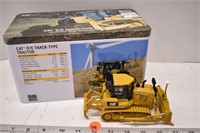 CAT 1:50 scale D7E track type tractor with