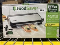 Foodsaver FM 2900 Vacuum Sealing System $100 RETAI