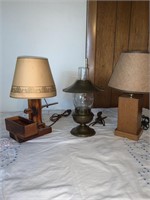 3 small lamps