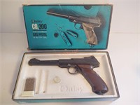 Vintage Daisy CO² 200 semi-automatic bb gun