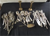 Group of mismatched silver plate flatware
