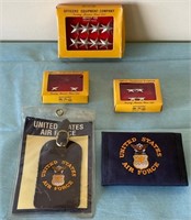 W - MIXED LOT OF MILITARY UNIFORM INSIGNIAS (G140)