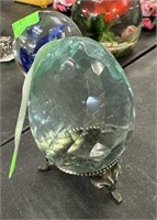 FACETED CRYSTAL EGG W STAND