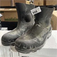 Short Rubber Boots Used sz 12