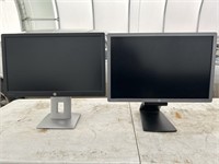 Assorted pair of Hp computer monitors. A