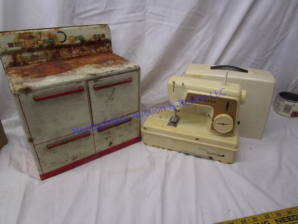 SEWING MACHINE AND STOVE