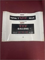 Porcelain BENNETT gas pump cover