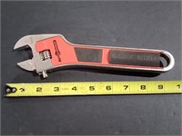 Battery Operated Auto Wrench B&D Working