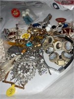 Police Auction: Bag Of Jewelry