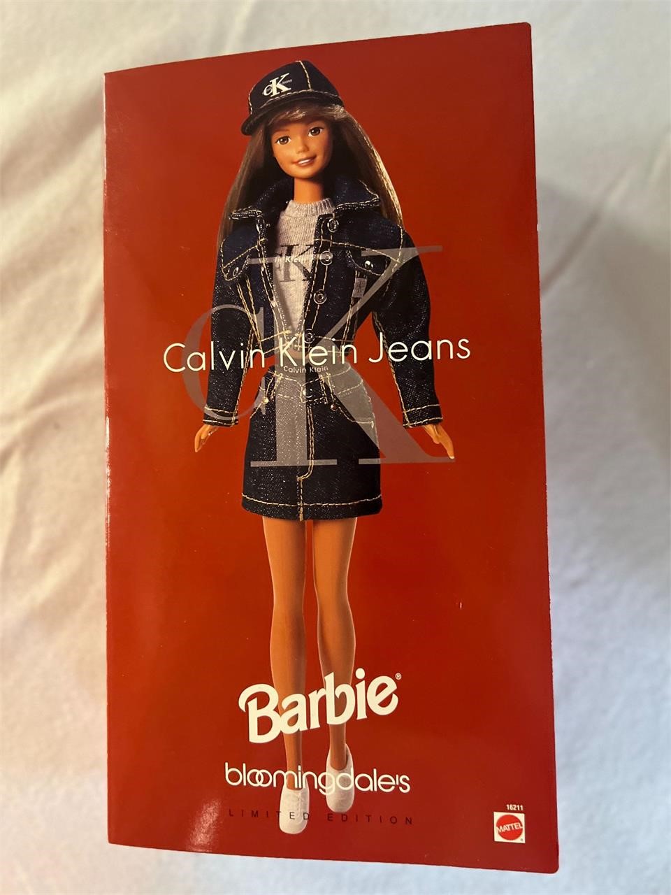 Collector Barbie Auction