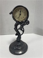 Small table clock with metal base, 7 "