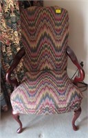 QUEEN ANNE STYLE UPHOLSTERED OPEN ARM CHAIR